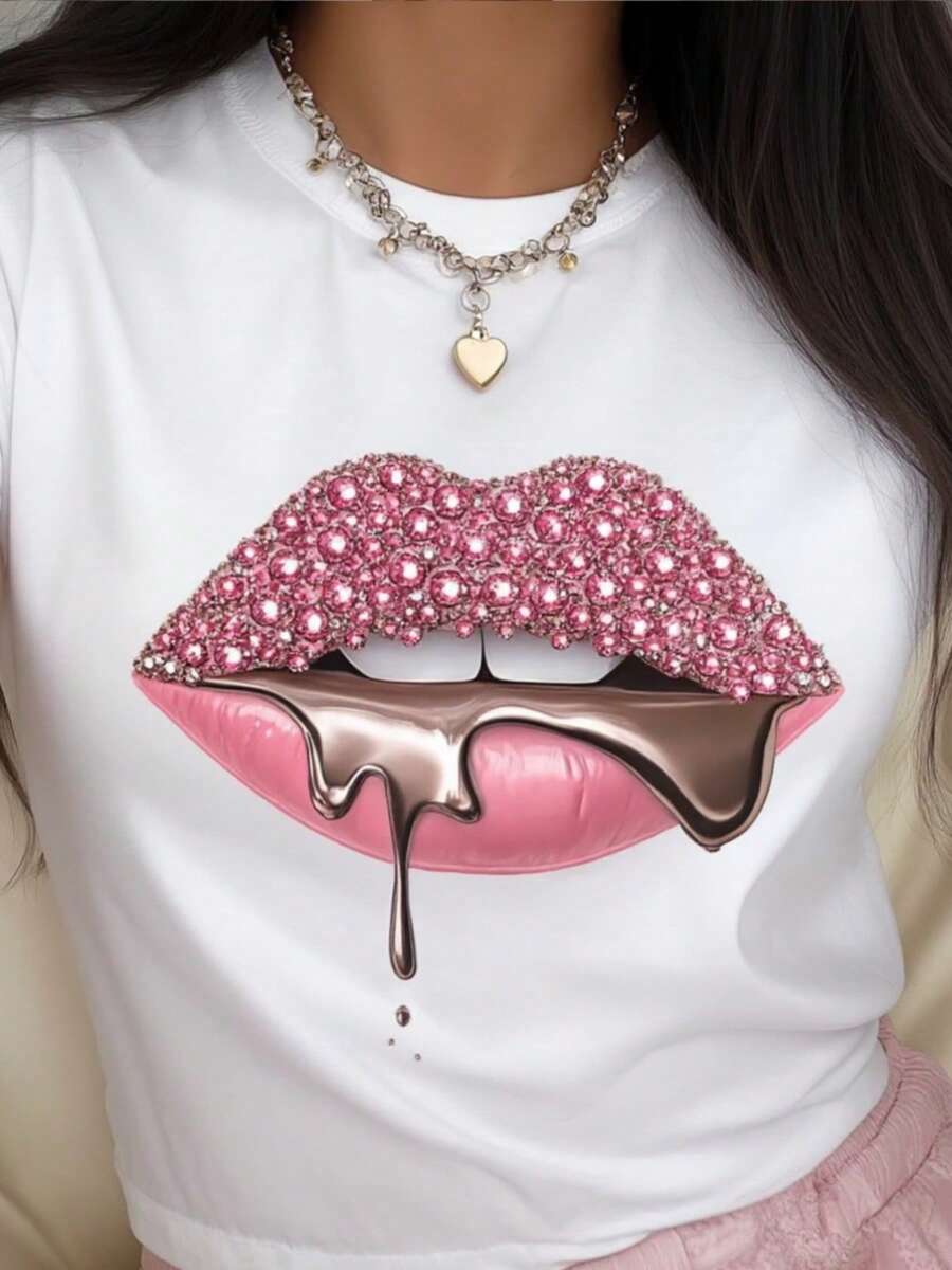 Camiseta de manga corta de las señoras - Camiseta blanca con impresión de labio y chocolate, cuello redondo casual, material suave elástico, lavable en máquina, top de moda todo el año, desgaste elegante, atractivo tee gráfico, ajuste cómodo, regalo ideal para celebraciones