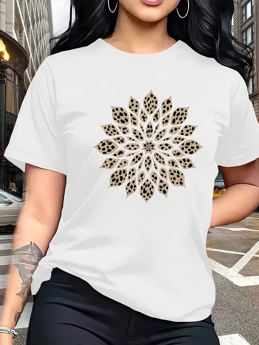 Una camiseta de cuello redondo con un estilo misterioso, decoración floral con estampado de leopardo simétrico, perfecta para salidas casuales, fácil y relajada, ideal para el ocio, vacaciones familiares y viajes.