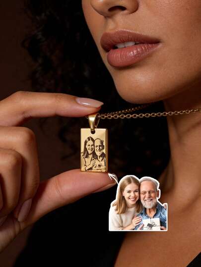 1pc Customized Portrait Photo Engraved Necklace - Lifelike Photo Inlaid, Personalized Mother's Day Necklace - Christmas Gift For Mom