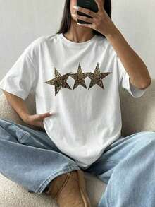Camiseta Blanca Casual para Mujer con Estampado de Leopardo y Estrellas, Manga Corta, Cuello Redondo, Top de Poliéster para Estilo Urbano - Blanco - Ver 2