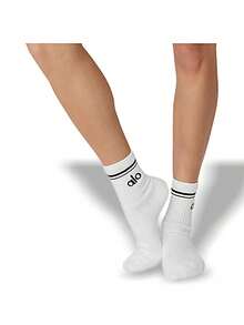 Alo Vớ cổ ngắn unisex kiểu cổ điển & Bộ vớ cổ ngắn unisex kiểu cổ điển Thấm hút mồ hôi Thoáng khí Mềm mại Co giãn tốt Độ đàn hồi tốt Màu trơn Dễ giặt Nhanh khô Đa năng Thể thao hàng ngày Nam Nữ Một cỡ Màu trắng A0480U-WHITE A0480U-WHITE - Trắng*2 - Xem 2