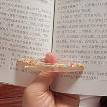 閱讀輔助拇指壓書籤 拇指書籤 閱讀輔助器 方便閱讀 創意拇指筆記本書架 樹脂書籤夾 閱讀輔助 書本撐開器 膠水瓶禮品 壓書架 學用品 - 拇指款 - 查看 35