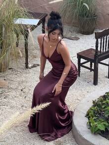 Elegant Sleeveless Deep V-Neck Long Bridesmaid Dress, Backless Zipper Design, Woven Fabric With Slight Stretch Wedding Spring - Brown Purple - View 7