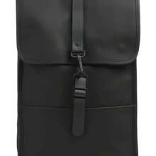 Zaino Rains Nero Unisex: Design minimalista, resistente all'acqua ed elegante. Ideale per uomini e donne in città, al lavoro o a scuola. Spazioso, con chiusura sicura e cinghie regolabili per il massimo comfort. Combina moda e funzionalità con lo stile urbano! - nero - Visualizzare 1