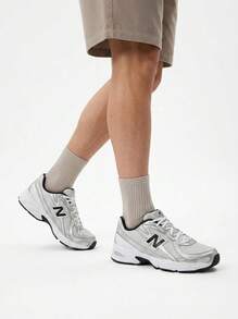 Men's Sneakers U740 - White/Silver Metallic/Navy - View 1