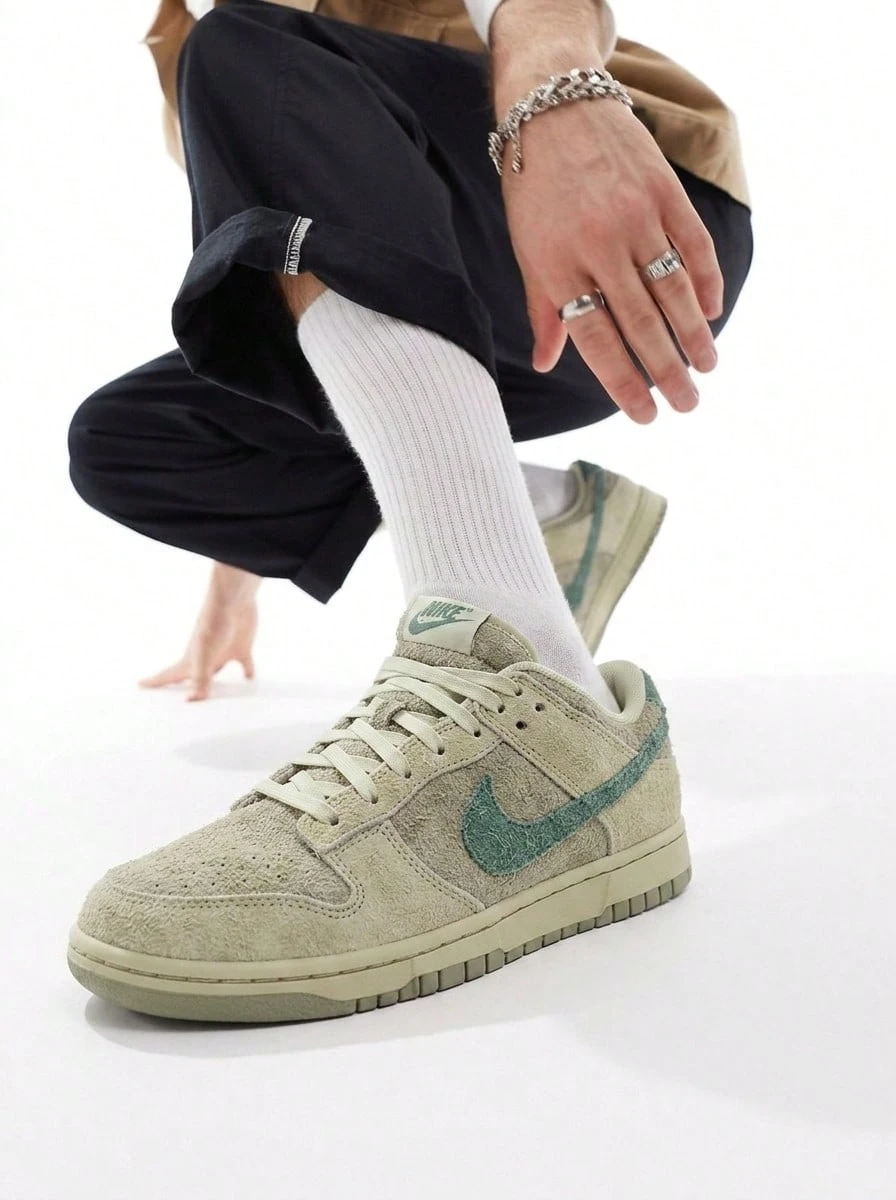 DUNK Women's Sneakers Olive Aura/Bicoastal/Oil Green HJ7291-371 - 橄欖光環/雙海岸/油綠 - 查看 1