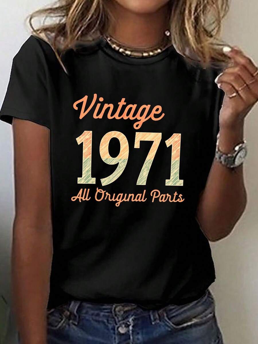 Classic 1971 T-Shirt With All Original Components, Short Sleeve Crew Neck Casual Top Perfect For Spring And Summer, Women's Clothing - Hitam - View 1