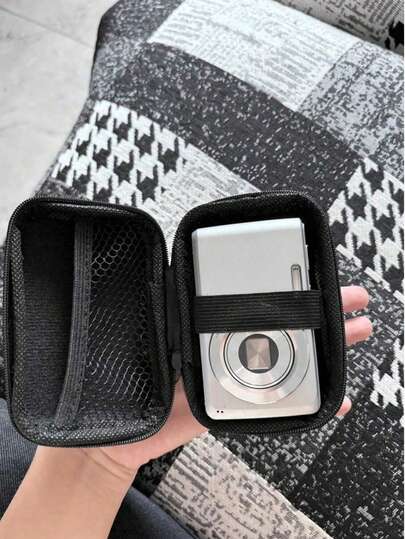 Compact Waterproof CCD Camera Protective Case - Ideal For Outdoor Photography Enthusiasts And Travelers. Charger Storage Bag, Essential Digital Organizer, Data Cable And Camera Bag, Power Bank Protective Case, Wallet-Style Travel Camera Bag, Unisex Gift, Teacher Essential, Waterproof Lightweight Large Capacity Portable Accessory