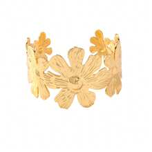 女款時尚開口手鐲，耐用304不鏽鋼材質，金色花卉設計，優雅波希米亞風，適合度假、派對與節日穿搭，迷人日常飾品，適合作為齋月與母親節禮物 - AZ-018 - 查看 4