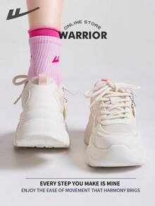 女款 Warrior 舒适街头风厚底鞋，春夏舒适跑步鞋，简约休闲又不失时尚感，四季皆宜，耐磨耐穿，适合全天穿着的训练鞋 - 米/粉紅 - 查看 4