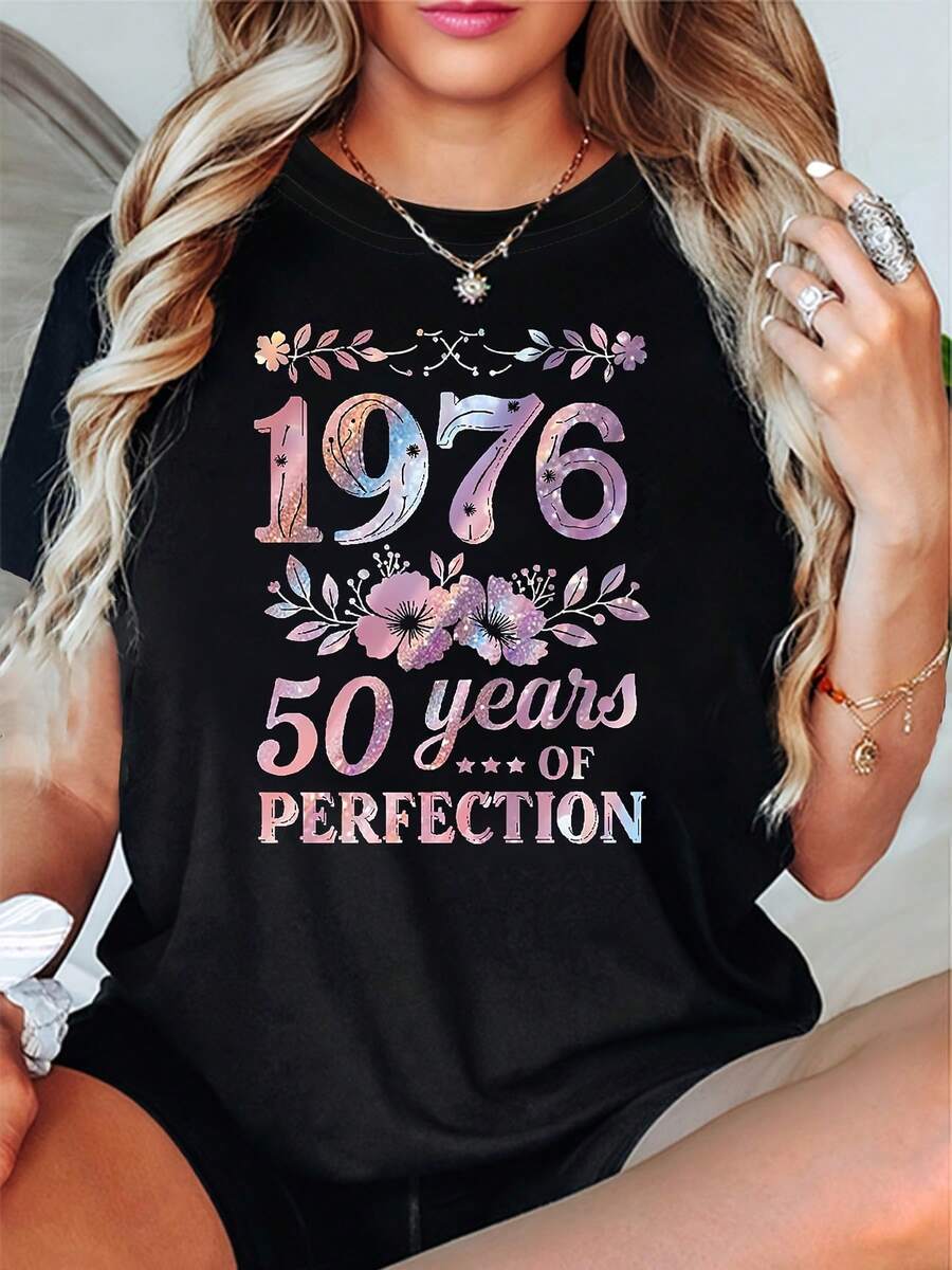 Mujeres 1976 50 aniversario tema camiseta | Gradiente flor y eslogan decoración manga corta casual, rosa-púrpura elegante memorial, 1976 nació 50 cumpleaños Top