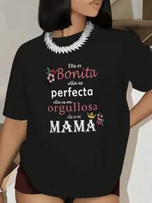 Unisex Black T-Shirt Featuring A Floral Crown Design In Pink, White, And Black. It's Machine Washable, Comfortable, And Breathable, Making It Ideal For Both Men And Women. A Perfect Choice For St. Patrick's Day And An Excellent Gift - 黑色 - 查看 1