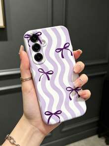 1個新款清新波浪條紋蝴蝶結圖案穿孔亮面薄膜手機殼，適用於 Galaxy S26Ultra/S26+/S26/S25Ultra/S24Ultra/S23Ultra/S22Ultra/A73/A55/A53/A35/A34，極簡Ins風，小眾設計，高美感，學生通勤，聖誕節、情人節、復活節、婚禮季和生日的絕佳禮物 - 彩色 - 查看 1