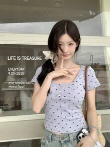 Áo thun nữ tay ngắn dệt kim mềm mại, họa tiết chấm bi, cổ tròn, có cúc cài, chiều dài tiêu chuẩn, thích hợp cho mùa hè. - Xám - Xem 3