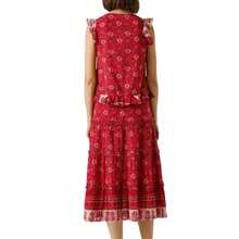 Cristal Pepe Jeans Blouse: Red Blouse With Floral Print, V-Neckline, Decorative Laces, And Soft Ruffles On The Chest And Shoulders. Made From Light And Fluid Fabric, Perfect For Boho Chic Looks. PEPE JEANS Brand, Ideal For Women Who Seek Style And Comfort For Any Occasion. - 紅色 - 查看 5