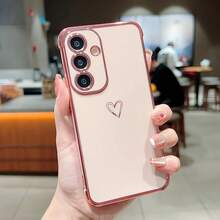 适用于三星 Galaxy A56、A55 5G、A54 5G、A36、A35 5G、A34 5G、A26 5G、A25、A16 5G、A15 5G、A15 4G、A14 5G 的奢华镀金心形摄像头保护壳，男女通用设计，也适用于 Galaxy S26 Ultra、S24、S25 FE、S23、S22、S21 Plus。 - 粉色 - 查看 1