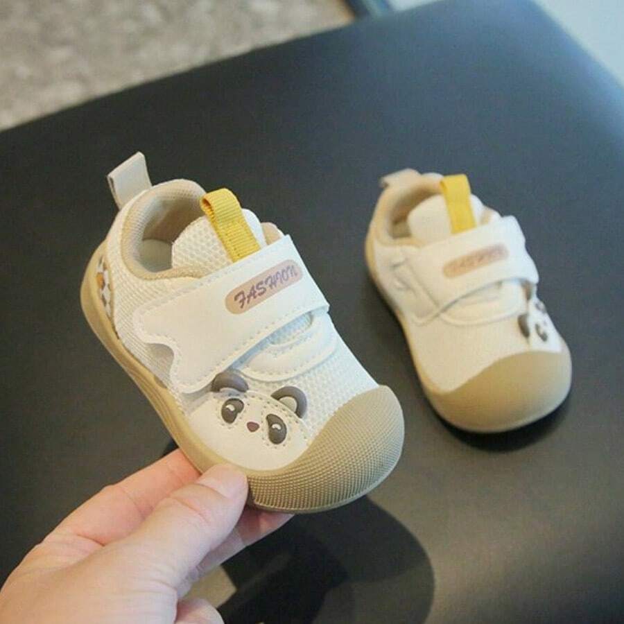 1 đôi giày tập đi cho trẻ nhỏ, unisex, hình gấu trúc hoạt hình, đế mềm chống trượt, thoáng khí, có khóa dán, thích hợp cho nhà trẻ, mùa xuân. - Lạc đà - Xem 1