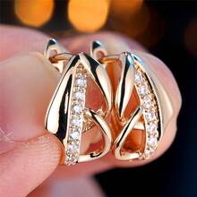 Vanel 1 Đôi bông tai vòng xoắn tối giản mạ vàng thanh lịch, đính đá CZ, bông tai tinh tế lấp lánh, trang sức thời trang dành cho nữ giới đeo hàng ngày và dự tiệc. - vàng trắng - Xem 2