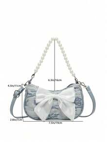 Tas selempang yang lucu dan serbaguna dengan pita dan resleting nilon berhiaskan mutiara, cocok untuk penggunaan sehari-hari. Dengan desain resleting dan tali bahu yang dapat disesuaikan, cocok untuk sekolah dan bepergian, dapat dengan mudah memuat kebutuhan sehari-hari. Barang multifungsi ini modis dan serbaguna, cocok untuk berbagai gaya dan kesempatan, dengan kemampuan adaptasi gaya yang kuat. - Biru - View 4