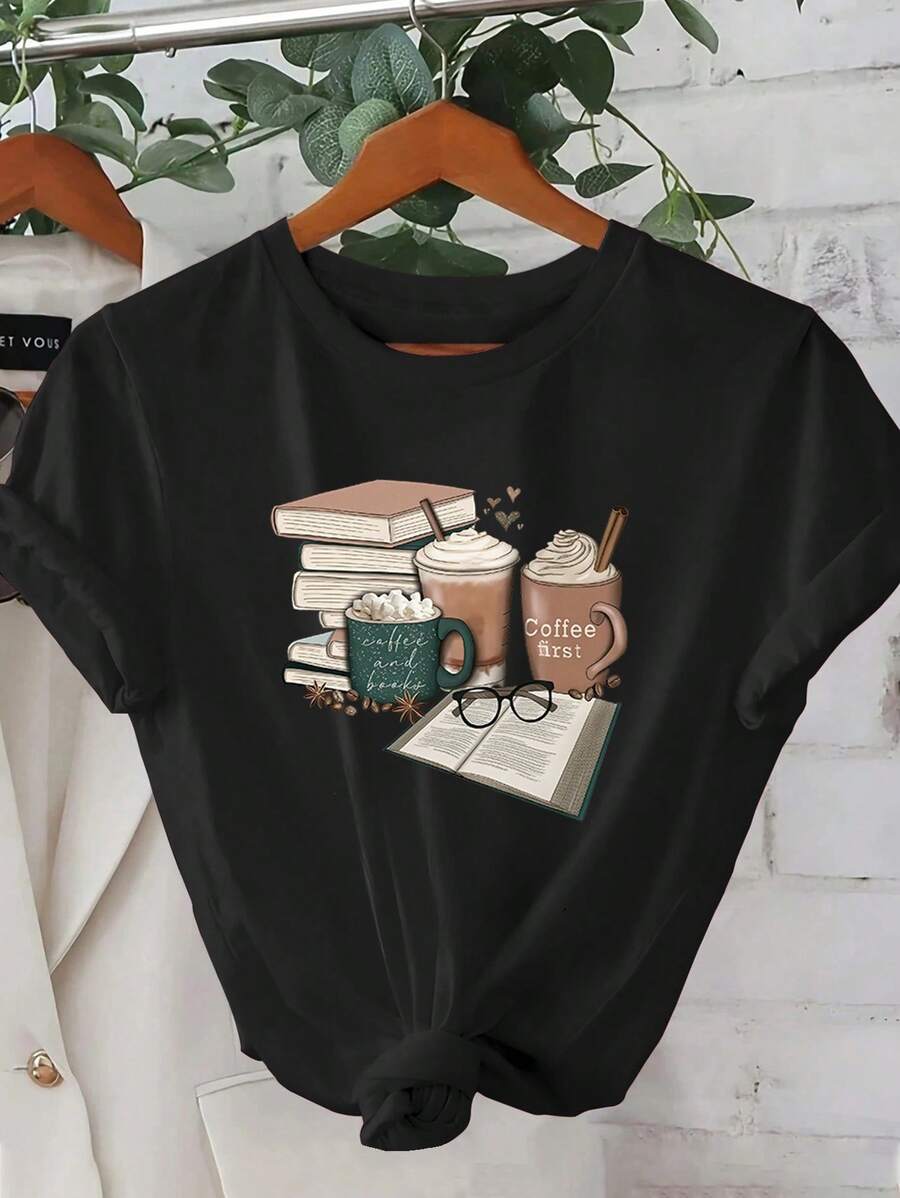 Camiseta de cuello de tripulación de manga corta casual de las mujeres con impresión de café y libros, poliéster ligero, lavable en máquina, perfecto para las salidas de verano y el uso diario, camiseta diaria | Camiseta de ajuste relajado | Impresión duradera