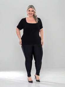 Set Of 2 Women's Basic Comfortable Short-Sleeve Square Neck Plus Size Blouses - 黑藍 - 查看 7