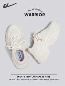女款 Warrior 舒适街头风厚底鞋，春夏舒适跑步鞋，简约休闲又不失时尚感，四季皆宜，耐磨耐穿，适合全天穿着的训练鞋 - 米/粉紅 - 查看 5