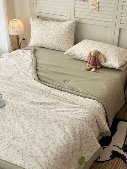 1 chiếc chăn mùa hè bằng cotton mềm mại, kháng khuẩn, chăn thoáng khí, chất liệu thân thiện với da, thiết kế AB nguyên tấm, nhẹ, mềm mại, thoáng khí, mát mẻ, cảm giác mượt mà như lụa, ngủ không bị gò bó, thấm hút mồ hôi, chăn mỏng cho mùa hè, chăn in họa tiết thời trang, thích hợp trang trí phòng ngủ gia đình, đồ dùng đám cưới, trang trí phòng ngủ ngày Valentine, quà tặng lễ Phục sinh, quà tặng ngày của Mẹ, mọi mùa.