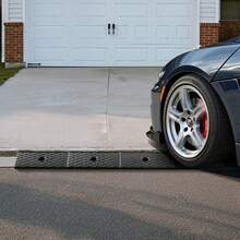 VEVOR Rubber Curb Ramp, 15 Tons Load Capacity, 50.8 Mm Rise Height Heavy Duty Rubber Threshold Ramp With Drainage Tank For Strollers, Motorcycles, Cars, Lawn Mowers & Trailers, 2 Pack - 2" Rise, 2 Pack - View 9