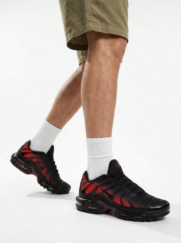 Nike Air Max Plus Men's Shoes Black / Light Crimson / Noble Red / Black DM0032-021