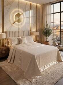 Esta colcha de unicolor, diseñada en un tamaño king grande, cubre completamente tu cama mientras ofrece comodidad y elegancia con su textura perfecta y una sensación ultra suave. - Beis - Ver 2