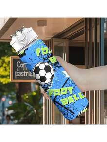 1个750毫升/26盎司塑料运动水瓶，印有足球、足球鞋和“FOOT BALL”字样图案，可爱印花，防漏翻盖，轻便耐用，大容量，可重复使用，适合办公室、健身房、户外运动、瑜伽、跑步等场合，是万圣节、圣诞节、情人节、感恩节、生日的绝佳礼物。 - 彩色 - 查看 4