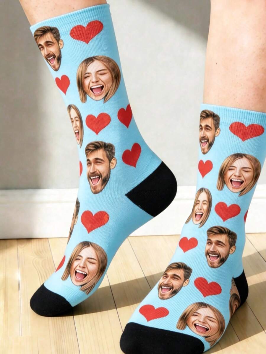 1 Pair Custom Sky Blue Knit Comfortable Couple Face & Heart Print Socks, Suitable For Anniversary/Gift Occasions - Multicolor - View 1