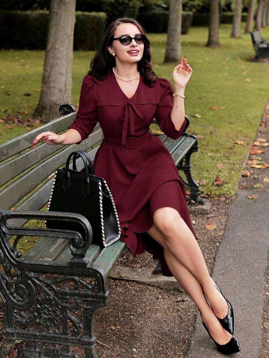 Vestido midi burdeos para mujer, estilo vintage, cuello en V, manga 3/4 y cintura con lazo, elegante para primavera/otoño - Burdeos - Ver 1