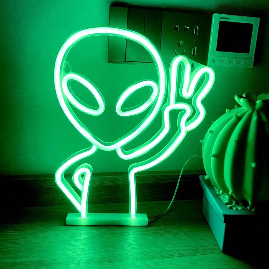 1个外星人霓虹LED灯，USB或电池供电，适用于卧室、房间、游戏室、派对、求婚、酒吧、周年纪念、男士专属空间、婚礼、生日、情人节、母亲节、儿童节、圣诞节等场合的墙面装饰照明，也是一份独特的礼物。