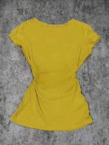 Camiseta casual versátil de mujer con cuello redondo y manga corta plisada - Amarillo - Ver 2
