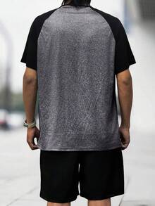男士夏季薄款短袖T恤與短褲套裝，個性化拼接撞色時尚休閒戶外男裝附口袋，運動彈性腰抽繩褲2件套，適合通勤、街頭穿搭，可作為送給丈夫、男友的禮物 - 彩色 - 查看 2