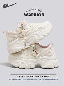 女款 Warrior 舒适街头风厚底鞋，春夏舒适跑步鞋，简约休闲又不失时尚感，四季皆宜，耐磨耐穿，适合全天穿着的训练鞋 - 米/粉紅 - 查看 6
