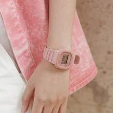 Casio G-SHOCK DW-5610SL-4A4 粉色方形 200米防水 防震 數位燈光多功能運動手錶 中性款 - 均碼 - 查看 6