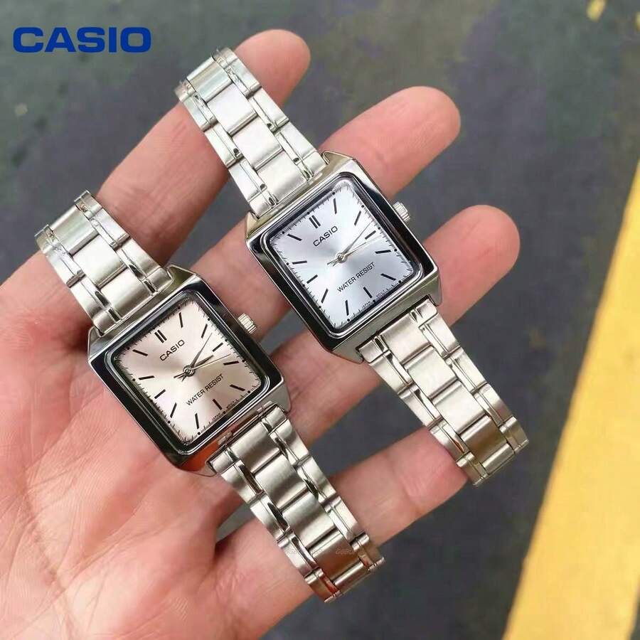 Casio Bộ 2 chiếc đồng hồ nữ kiểu LTP-V007D mặt vuông, màu bạc và hồng, vỏ thép không gỉ, chống nước 30M, máy quartz. - Một cỡ - Xem 1