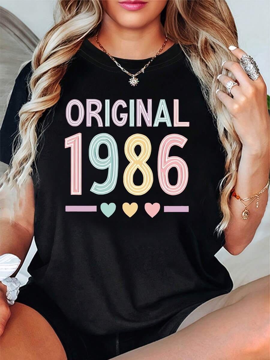 Mujeres Retro 1986 T-shirt gráfica - "Original 1986" letras coloridas, acentos de corazón, camiseta de manga corta negra casual para la primavera/verano, camisetas vintage - Negro - Ver 1