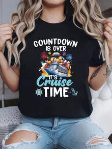La cuenta atrás para el crucero ha llegado a cero.  ¡Es hora de navegar! Patrones de diseño creativo para camisetas de cuello redondo de primavera y verano de mujeres que celebran el ambiente festivo de fuegos artificiales y bebidas - Negro - Ver 2