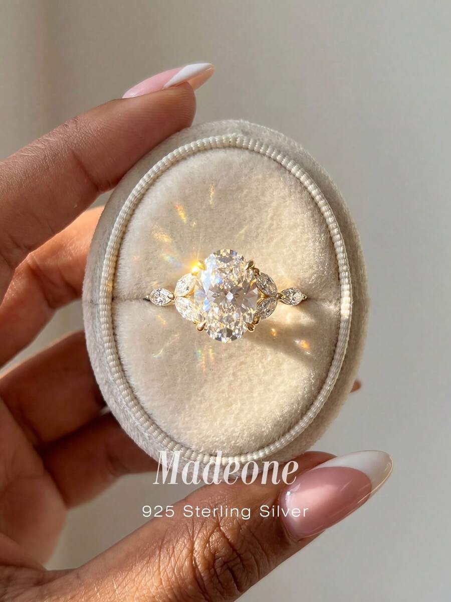 MADEONE 1 chiếc nhẫn bạc 925 Sterling 4 chấu hình bầu dục đính đá Cubic Zirconia, kiểu dáng thanh lịch châu Âu dành cho nữ, tinh tế và độc đáo, thích hợp cho các buổi dạ hội, họp mặt và tiệc tùng, một món quà tuyệt vời. - Nhẫn hình bầu dục lấp lánh - Xem 1