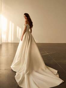 Elegant Sexy Satin A Line Off Shoulder Backless Wedding Dress With Sleeveless, Registry Office Dresses Bridal Gown, Evening Party Dress Birthday Party Dress Country Wedding,Romantic Church Ceremony Wedding Dress,Suitable For Wedding, Dating, Party, Singles' Party, Vacation, Formal Occasions, Dinner Dress, Prom Dress, Homecoming Dress, Cocktail Party, Wedding Guest Dress, Graduation - 白色 - 查看 5