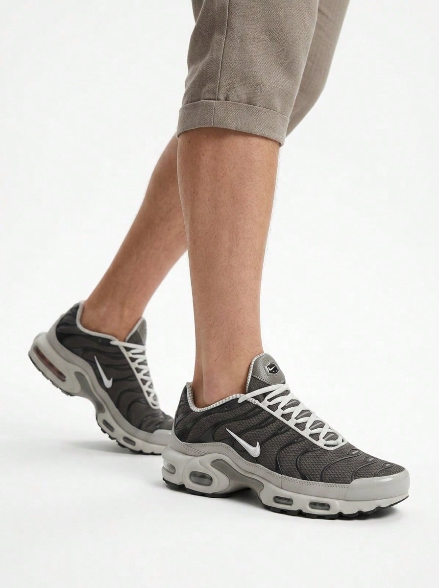 Air Max Plus Tn Men's Running Trainers Brown IB7679-200 - Cave Stone/Summit White/Metallic Pewter/Vast Grey - View 1