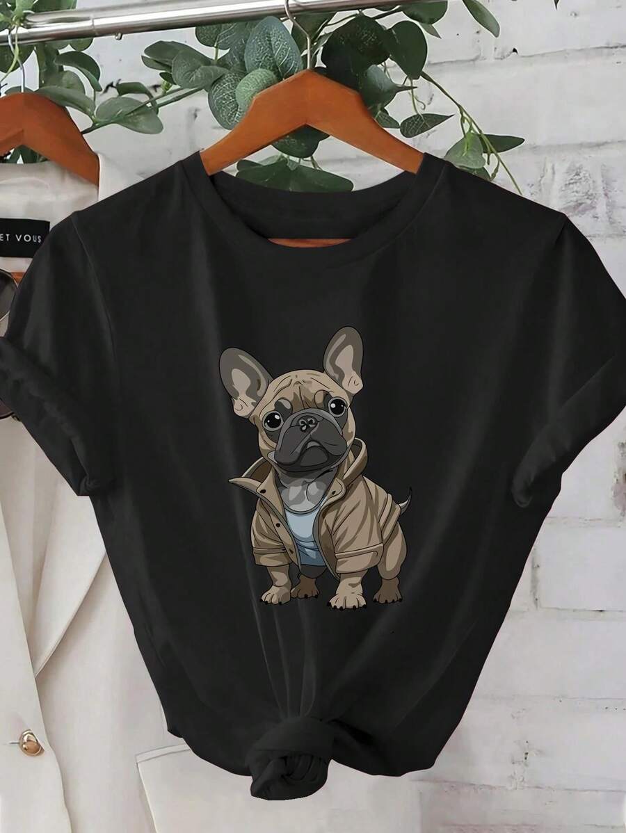 Nueva colección de verano para 2025, con un diseño de bulldog francés de dibujos animados en una camiseta elegante y elegante, perfecta para el uso casual de primavera y verano en la moda coreana
