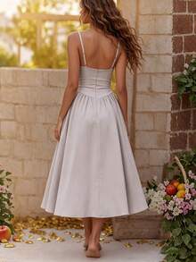 2026 Spring New Women's Clothing: Cross-Border European And American Dress, Elegant French Retro Waist-Cinching Strap Dress - 淺灰色 - 查看 4