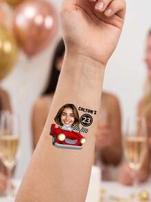 Pegatinas de tatuaje temporal con foto personalizada, diseño de retrato de dibujos animados personalizado para graduación, decoración corporal de estilo de celebración divertida para fiesta y ceremonia de graduación, calcomanía de tatuaje con nombre personalizado, recuerdo único, favor personalizado con foto para amigos, compañeros de clase, familia en temporada de graduación - Burdeos - Ver 5