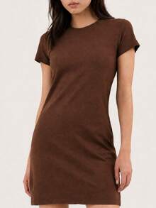 Aveloz T-Shirt Dress - Rust Brown - View 4