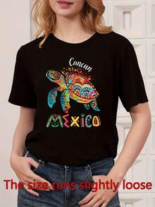 Women's Cancun Mexican Turtle And Hibiscus T-Shirt - Lightweight Summer Vacation T-Shirt With Mayan/Tollan Cultural Design - Casual Travel Outfit For Yucatan - Black Turtle And Colorful Flower Patterns - Mexican Culture Clothing - 黑色 - 查看 1