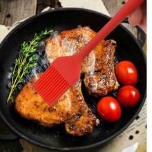 Juego de 5 piezas de utensilios de cocina de silicona que incluye cuchara, espátula, batidor, espátula pequeña y cepillo - Rojo - View 6